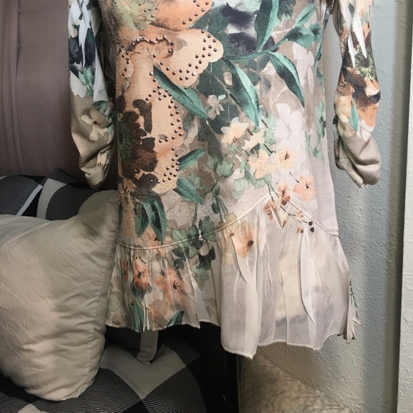 Style&Co sheer ruffle hem sparkly floral print top - Picture 2 of 7